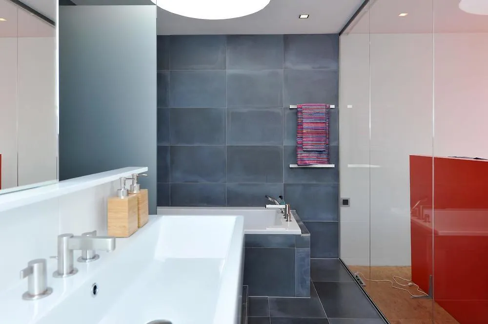 ***  אמסטרדם Waterpalace Boutique Hotel הולנד
